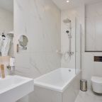 Люкс (Люкс), Отель Aura City Hotel