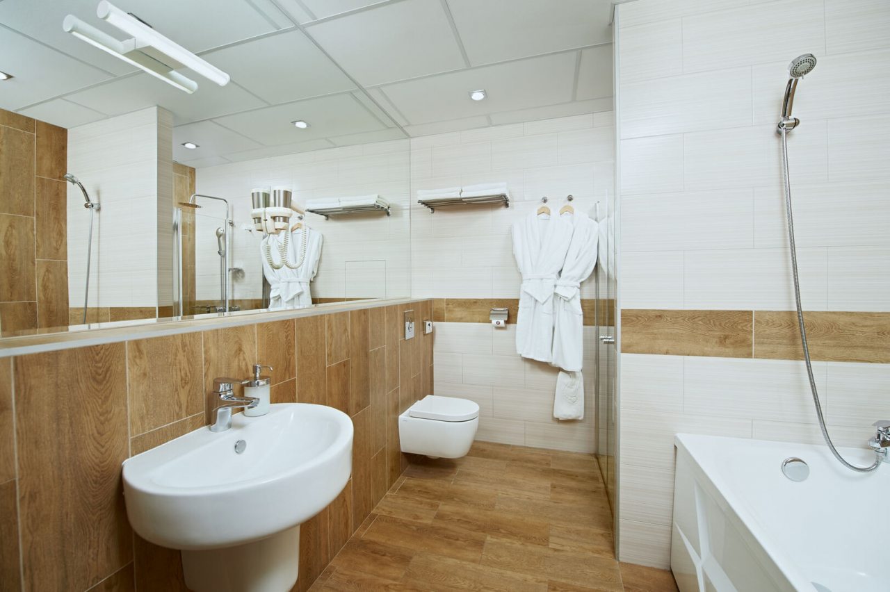 Полулюкс (Семейный номер 4*), Отель Aura City Hotel