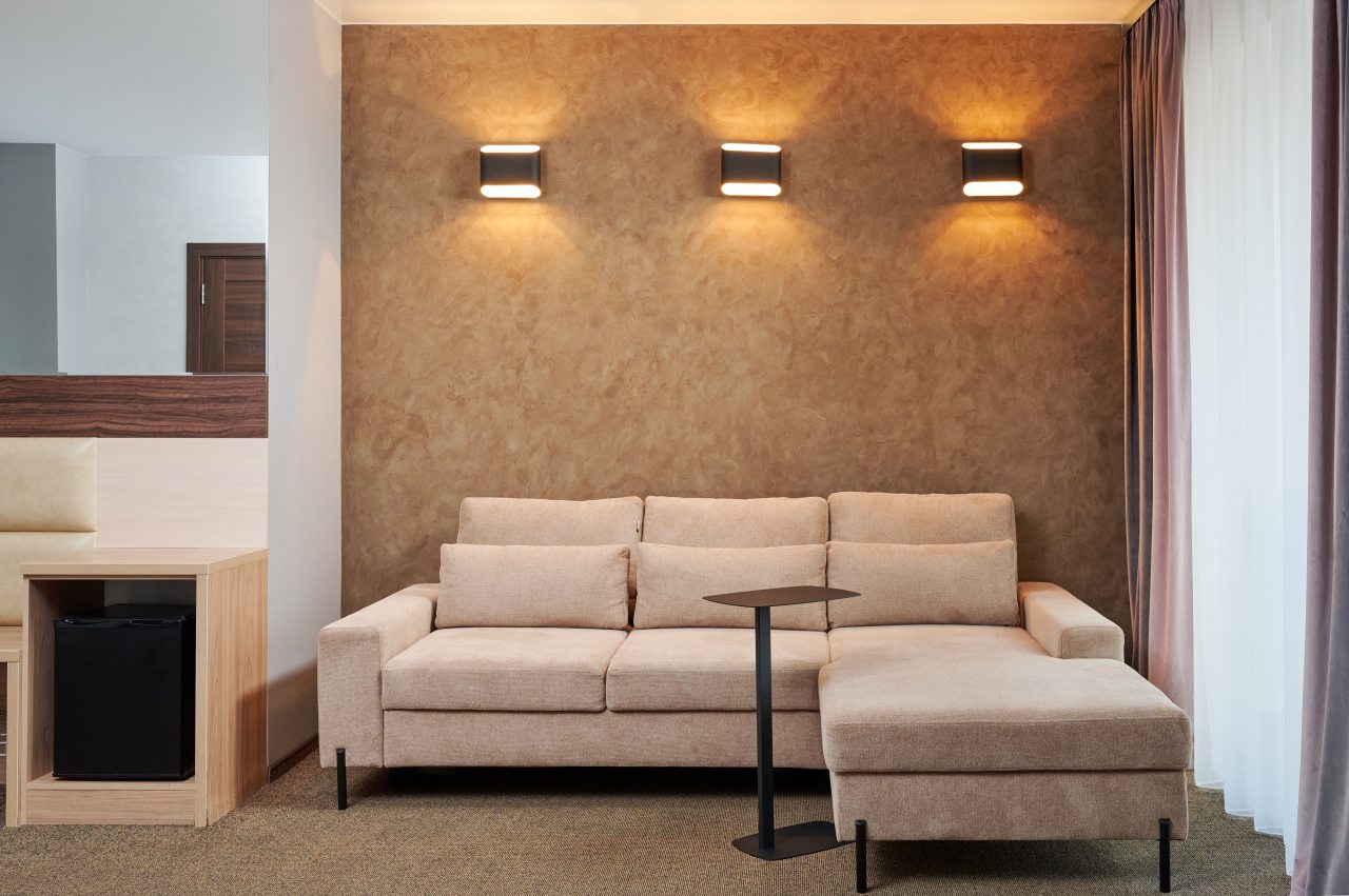 Полулюкс (Полулюкс 4*), Отель Aura City Hotel