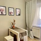 Апартаменты (Кв. 1-комн. Кирова 37 №52), Гостиница Декабрист
