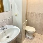 Апартаменты (1-к. кв. Чкалова 25 №6), Гостиница Декабрист