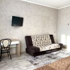 Апартаменты (1-к. кв. Чкалова 25 №3), Гостиница Декабрист