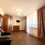 Апартаменты (2-к. кв. Нечаева 66 №78), Гостиница Декабрист