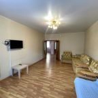 Апартаменты (2-к. кв Токмакова 36 №42), Гостиница Декабрист