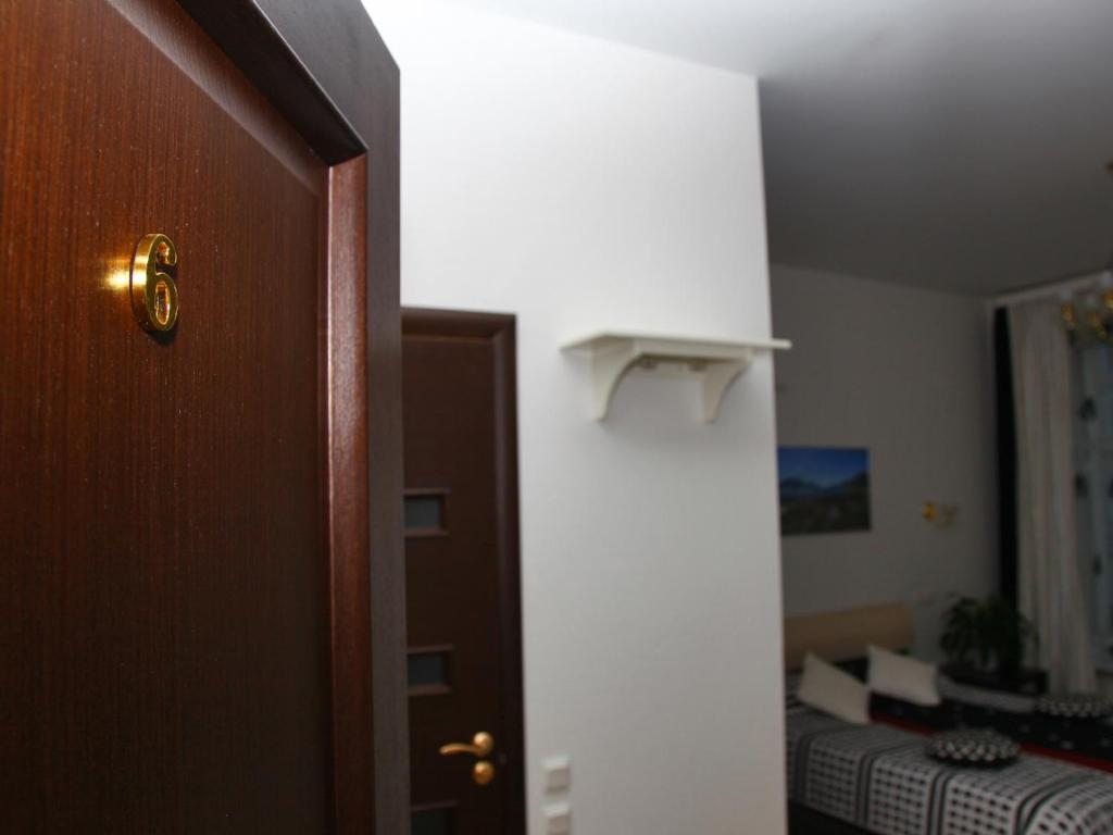 Двухместный (Улучшенный двухместный номер с 1 кроватью или 2 отдельными кроватями) отеля Невский 126, Санкт-Петербург