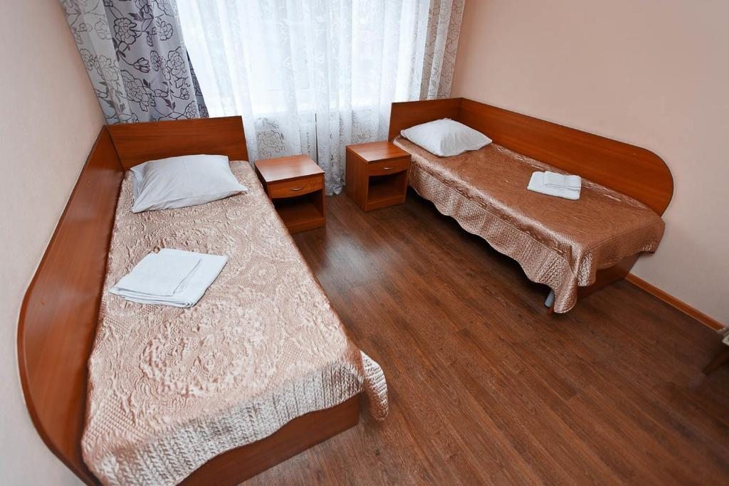 Двухместный (Двухместный номер с 2 отдельными кроватями) отеля Аба, Новокузнецк