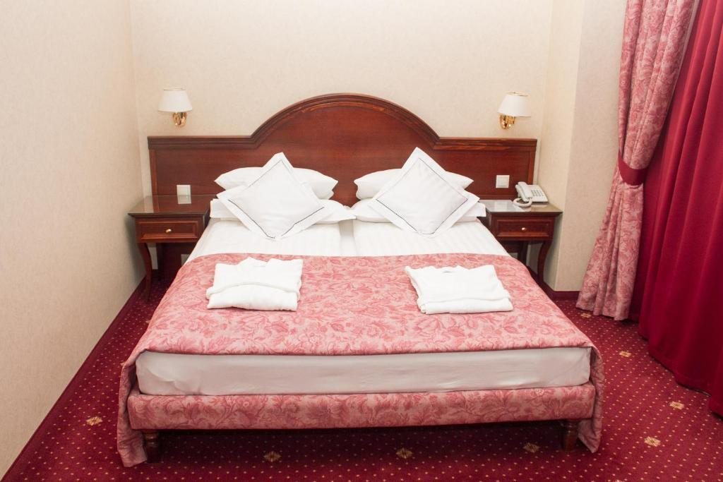 Двухместный (Классический двухместный номер с 1 кроватью) курортного отеля Royal Falke Resort & SPA, Светлогорск