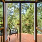 Двухместный (Номер  «Красная Шапочка» (мансарда)), Люмьер отель & spa