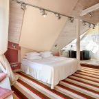 Двухместный (Улучшенный номер  «Дикая Орхидея» (мансарда)), Люмьер отель & spa