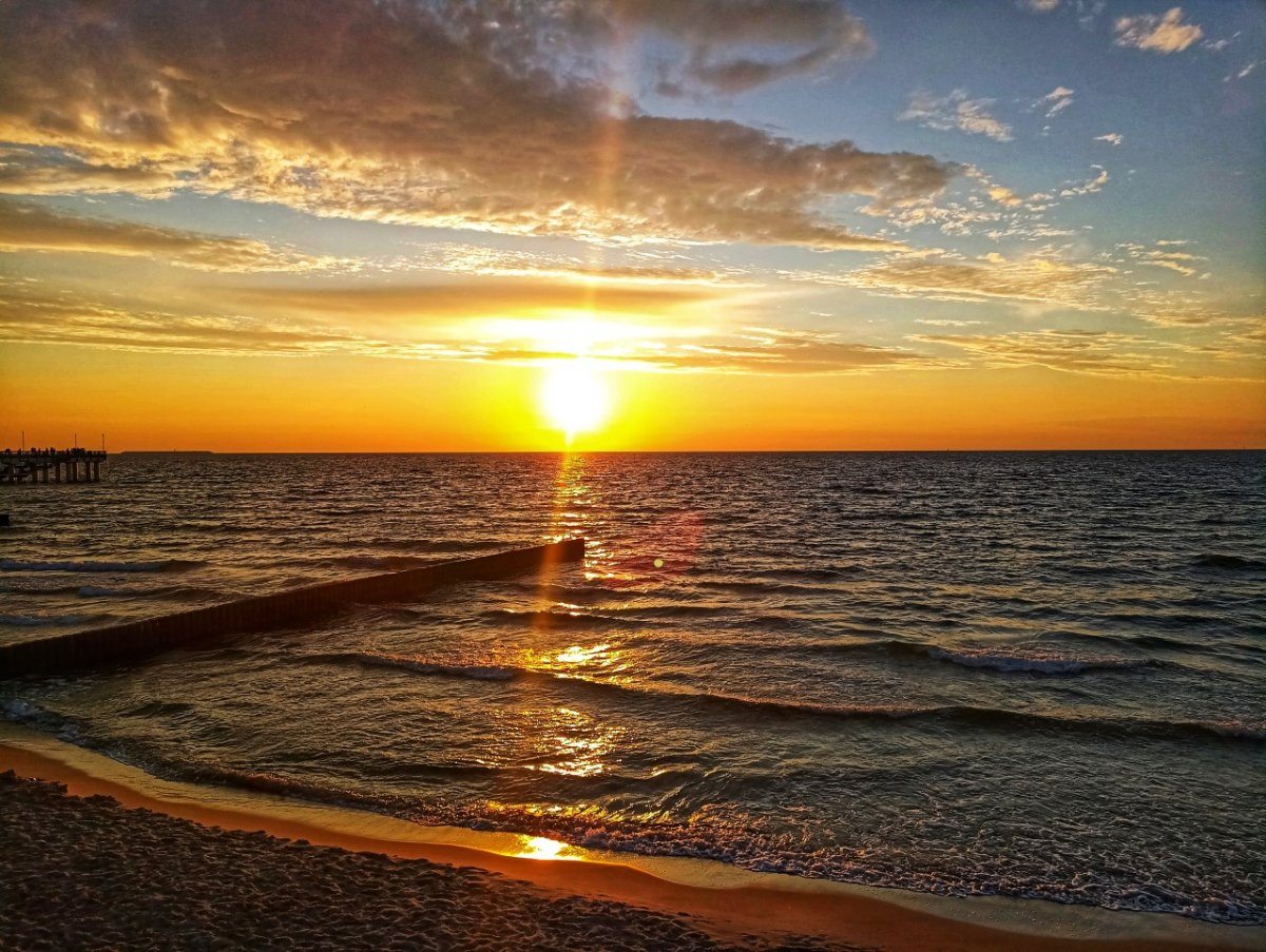 Общественный пляж, Люмьер отель & spa