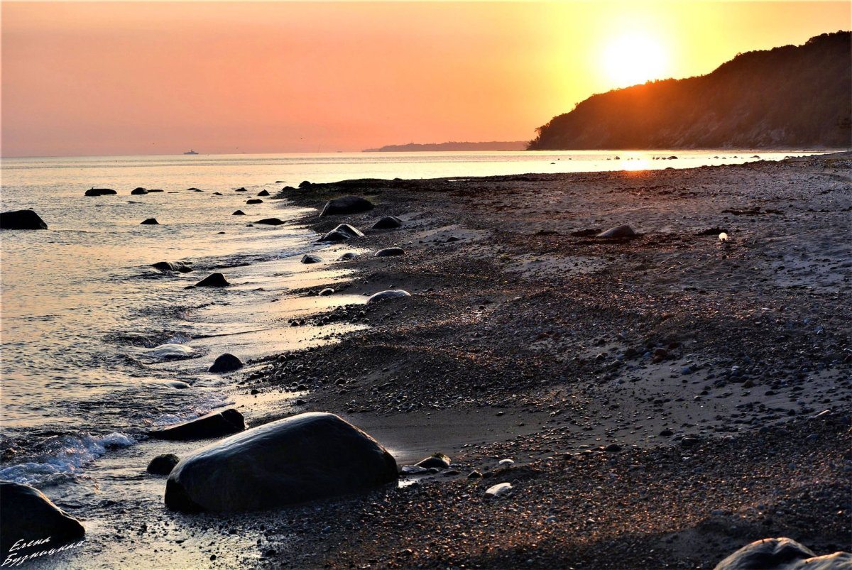 Общественный пляж, Люмьер отель & spa