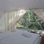 Двухместный (Глэмп), Отель Балтик-спорт