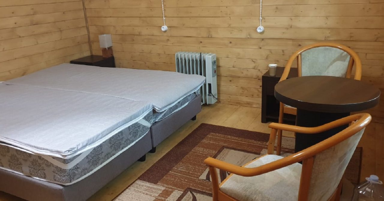 Коттедж (Коттедж), Отель Балтик-спорт