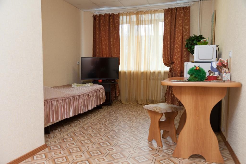 Одноместный (С туалетом и душем на этаже) отеля Северянка, Инта