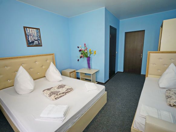 Фотография номера гостиницы Лотос