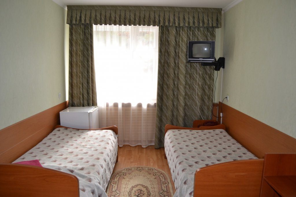Двухместный (Койко-место в номере Эконом) гостиницы Уютный дом, Брянск
