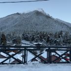 Парковка, Отель Кавказ