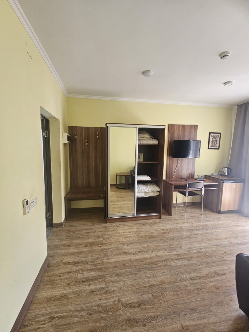 Четырехместный (Двухкомнатный номер), Отель Лемонграсс