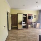 Четырехместный (Двухкомнатный номер), Отель Лемонграсс