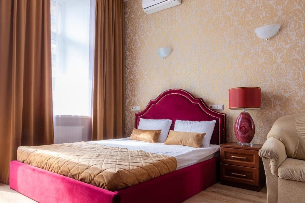 Двухместный (Двухместный номер Делюкс с 1 кроватью и балконом) отеля Аллегро на Московском, Санкт-Петербург