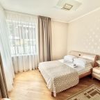 Апартаменты, Гостиница Универсал