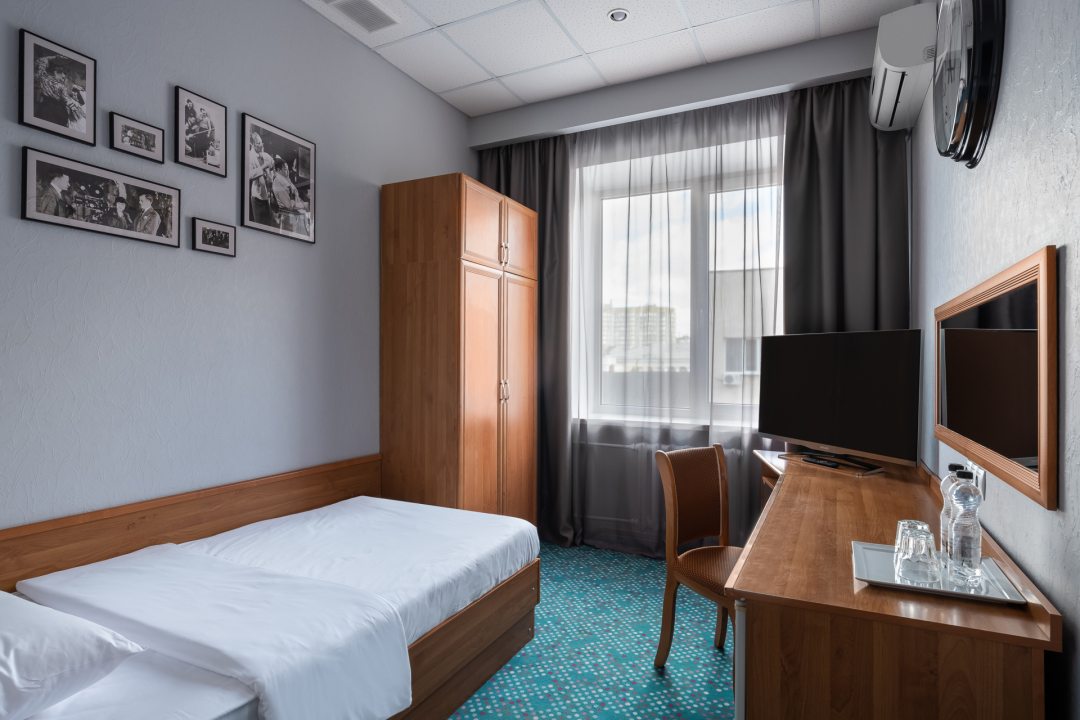 Одноместный (Стандарт с односпальной кроватью Single), Marins Park Hotel Ростов