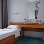 Двухместный (Стандарт Улучшенный с двумя отдельными кроватями Twin), Marins Park Hotel Ростов