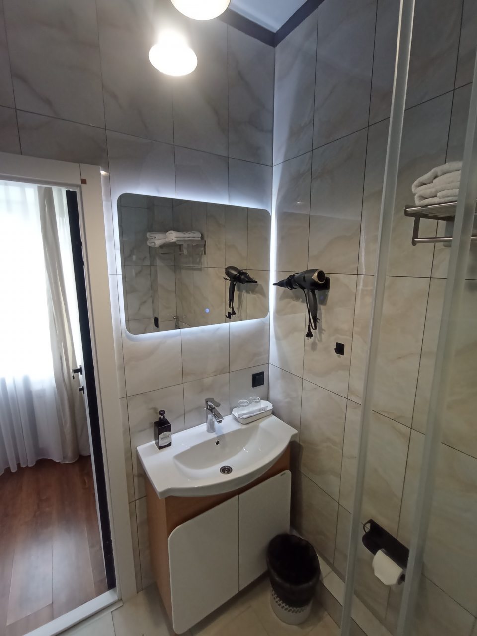 Двухместный (Стандарт двухместный с двуспальной кроватью), Апартаменты Джаз