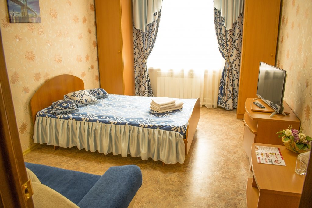 Одноместный (Улучшенный) гостиницы Ландыш, Якутск