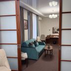 Люкс, Гостиница Метелица