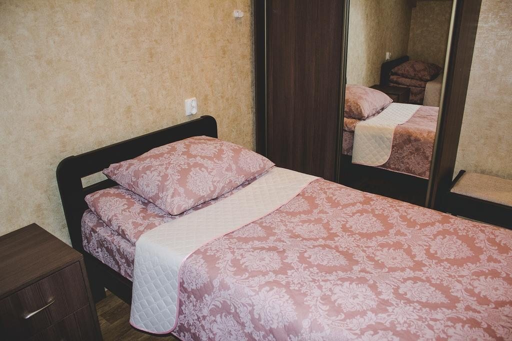 Трехместный (Эконом) гостиницы Картуши, Тотьма