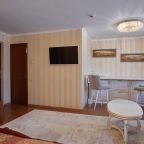 Двухместный (Студия), Гостиница Обь