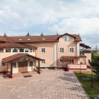 Парковка, Гостиничный комплекс Театральный