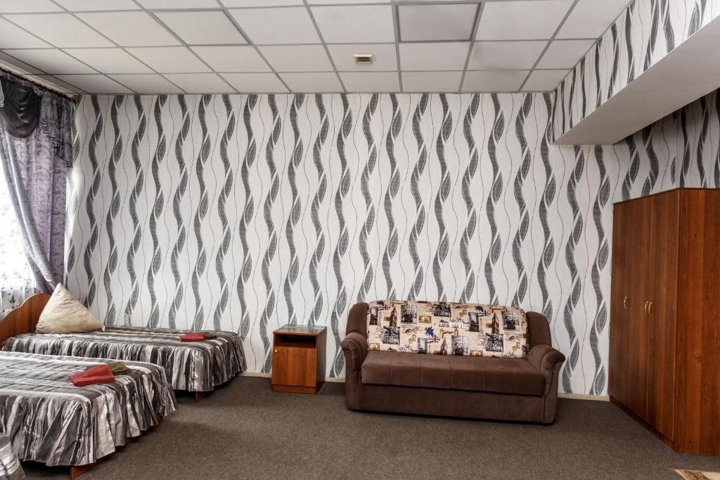 Двухместный (Двухместный номер с 2 отдельными кроватями) гостиницы Магистраль, Нижнеудинск
