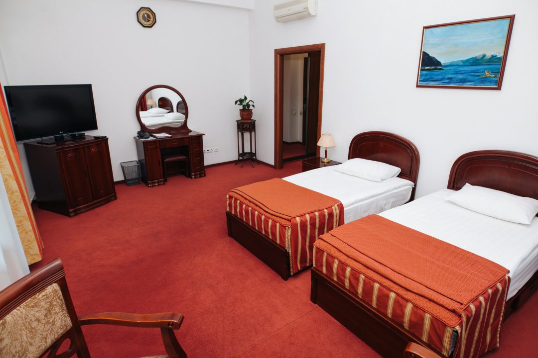 Двухместный (Двухместный номер Делюкс с 2 отдельными кроватями) гостиницы Сибирь, Улан-Удэ