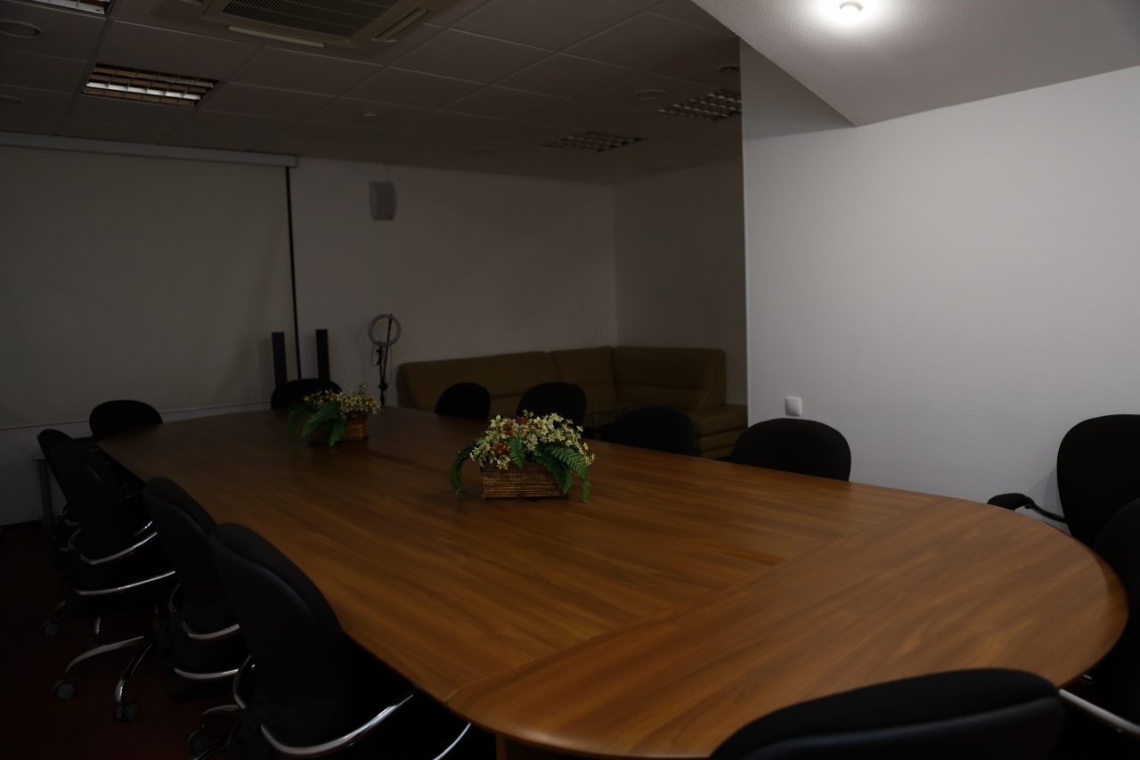 Конференц-зал, Гостиница Сибирь