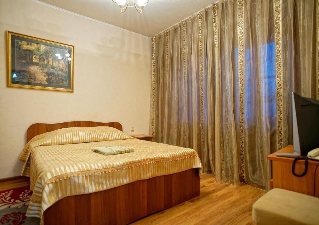 Полулюкс гостиницы Янтарь, Сургут
