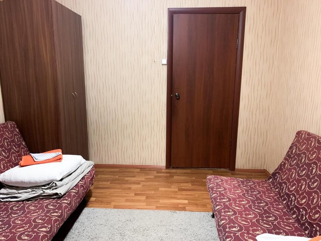 Двухместный (Двухместный номер эконом-класса с 2 отдельными кроватями) гостиницы Центральная, Кушва