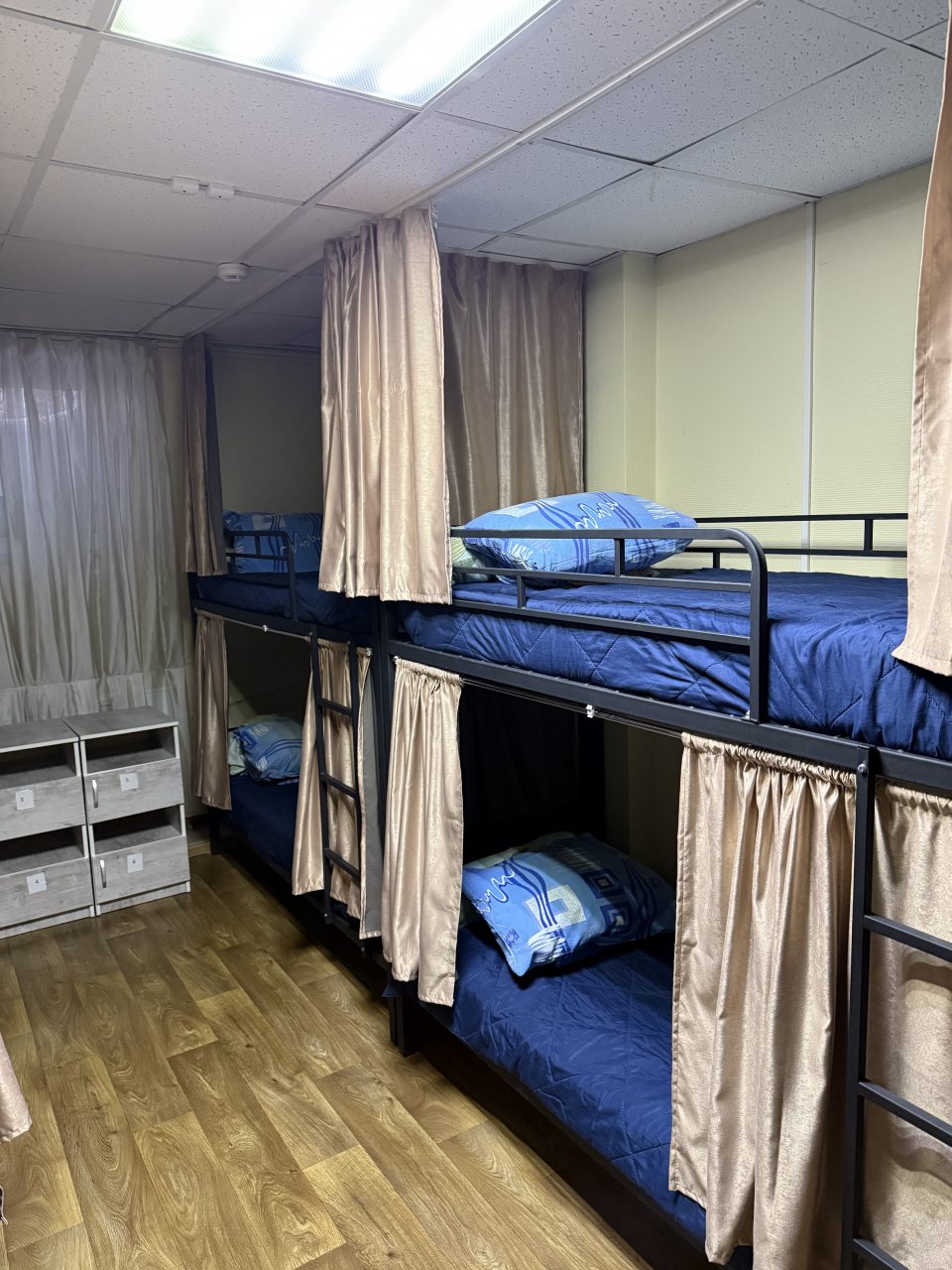 Восьмиместный (Койко-место), Хостел Тюмень