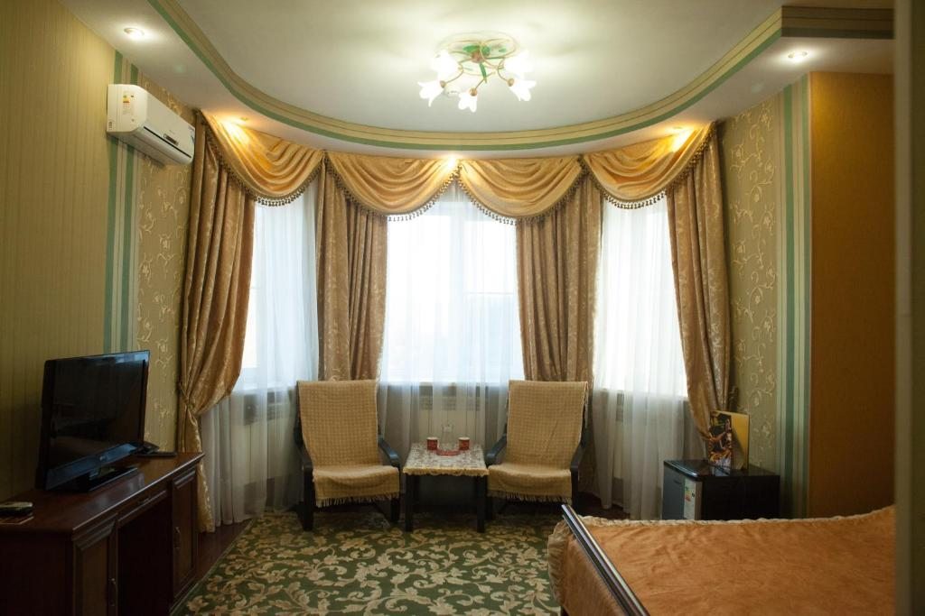 Двухместный (Двухместный номер «Комфорт» с 1 кроватью) отеля Майский сад, Нижний Новгород