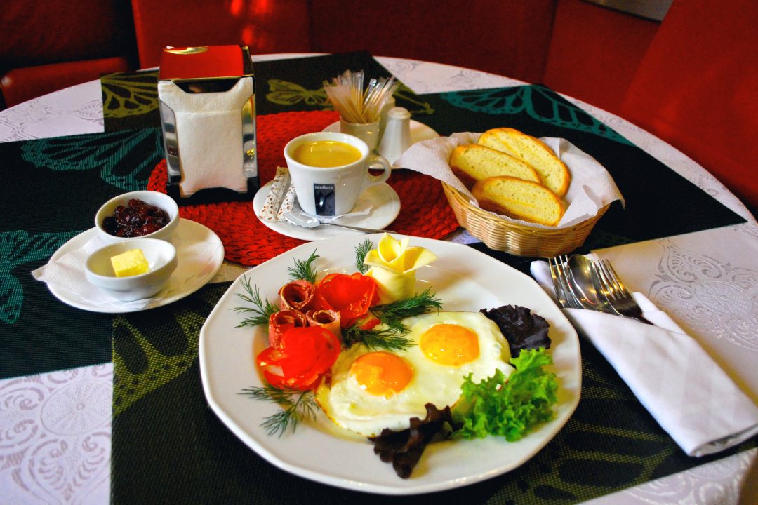 Континентальный завтрак, Гостевой дом Махаон
