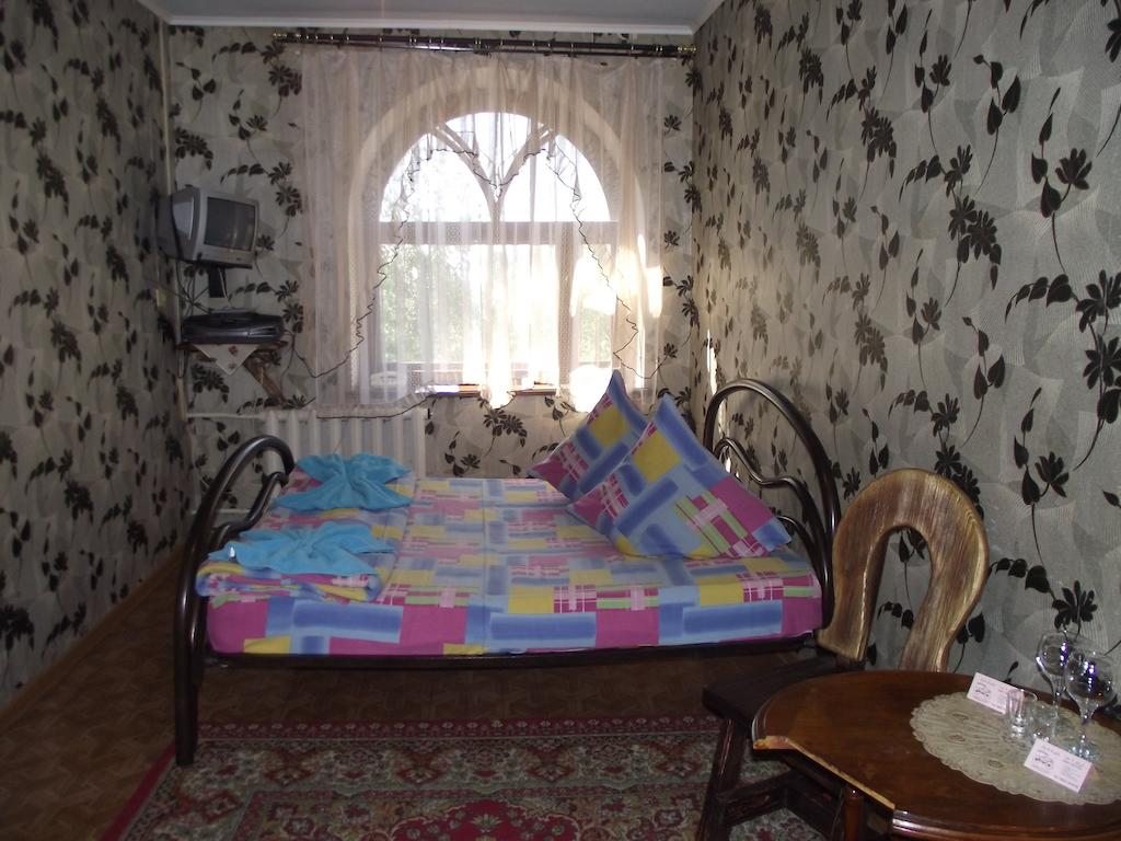 Двухместный (Двухместный номер эконом-класса с 1 кроватью) мини-гостиницы Ямская Застава, Владимир
