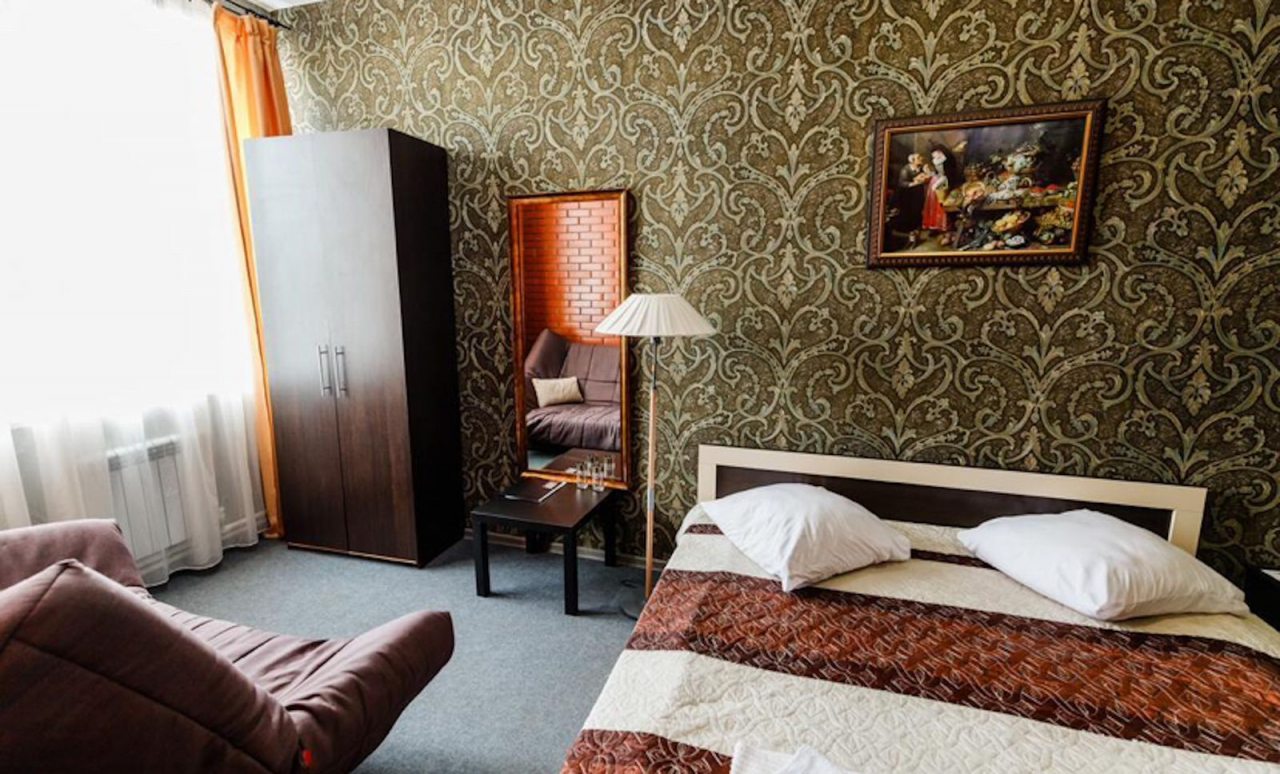 Двухместный (Номер Люкс с одной двуспальной кроватью) гостиницы Шоколад, Можга