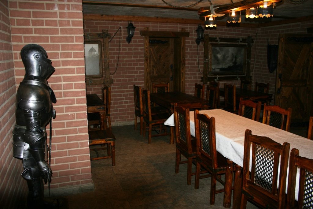Кафе "Рыцарский зал" в отеле «Энергетик», Санкт-Петербург. Гостиница Энергетик