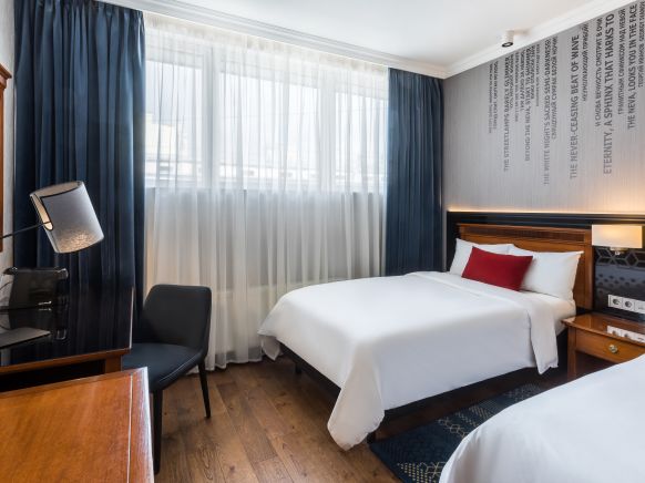 Фотография номера гостиницы Ренартисс Исаакий Санкт-Петербург Отель