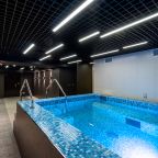 Бассейн, Отель Ренартисс Исаакий