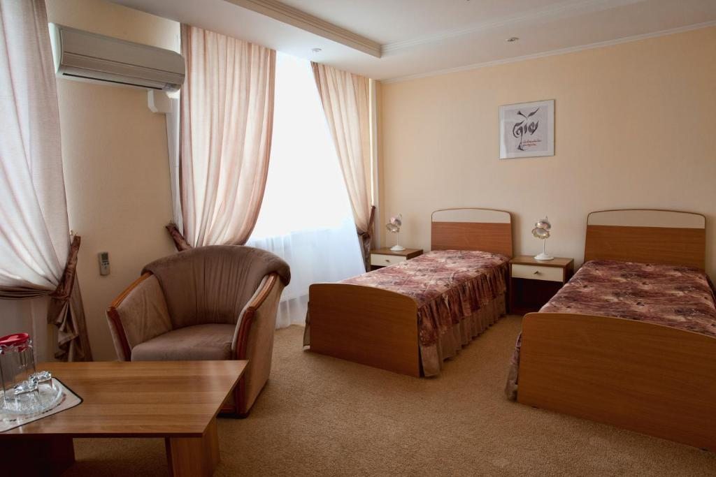 Двухместный (Стандартный двухместный номер с 2 отдельными кроватями) отеля Железногорск, Курская область