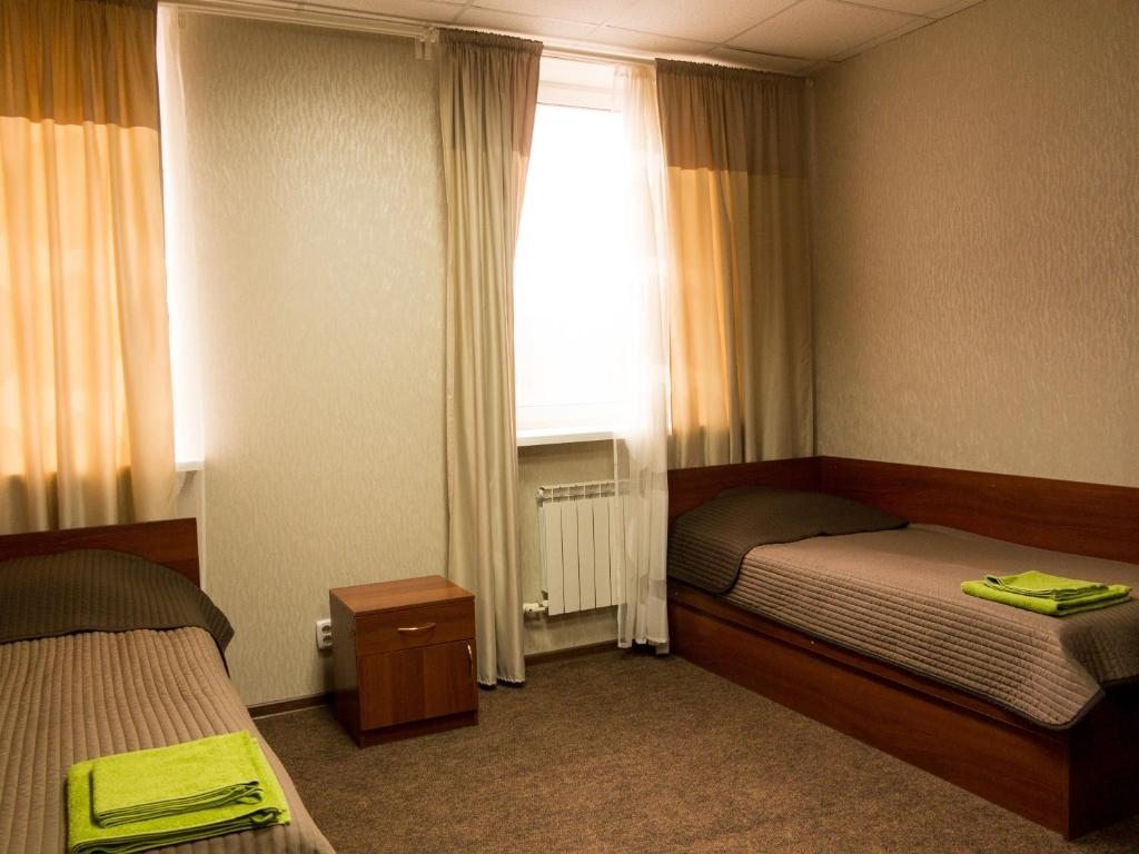 Номер (Односпальная кровать в общем номере) отеля Соловей, Сасово