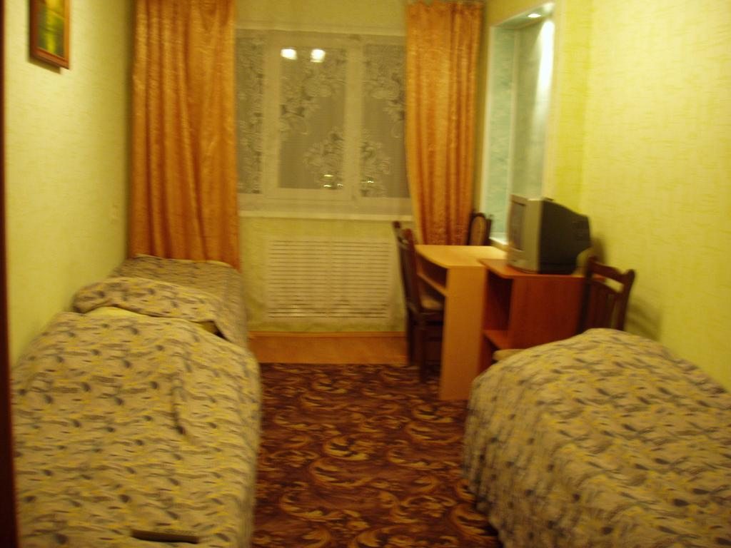 Номер (Кровать в общем номере с 3 кроватями) отеля Гавань, Реж