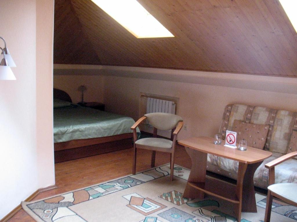 Двухместный (Двухместный номер Делюкс с 1 кроватью) гостиницы Каргополь